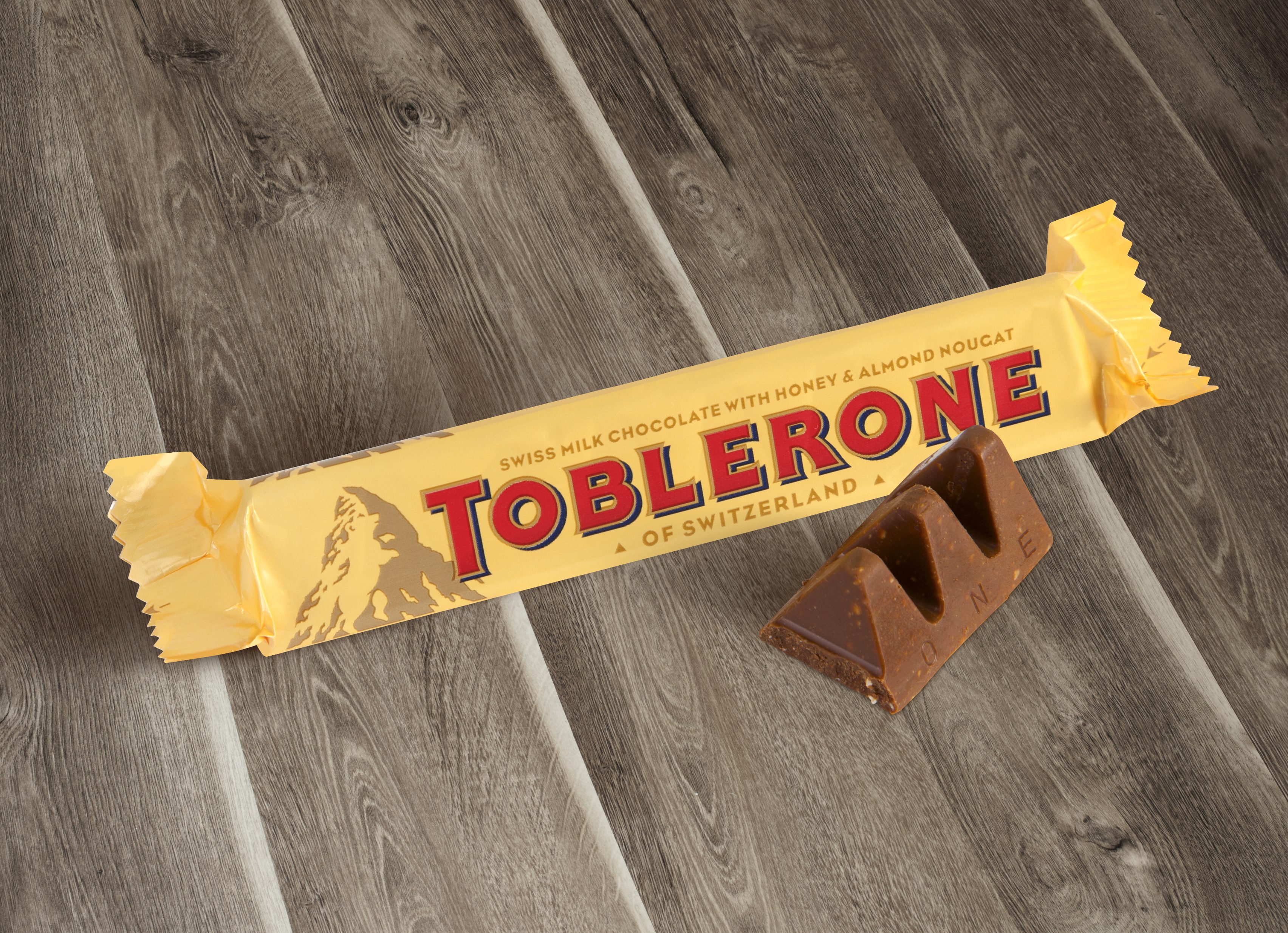 شعار Toblerone