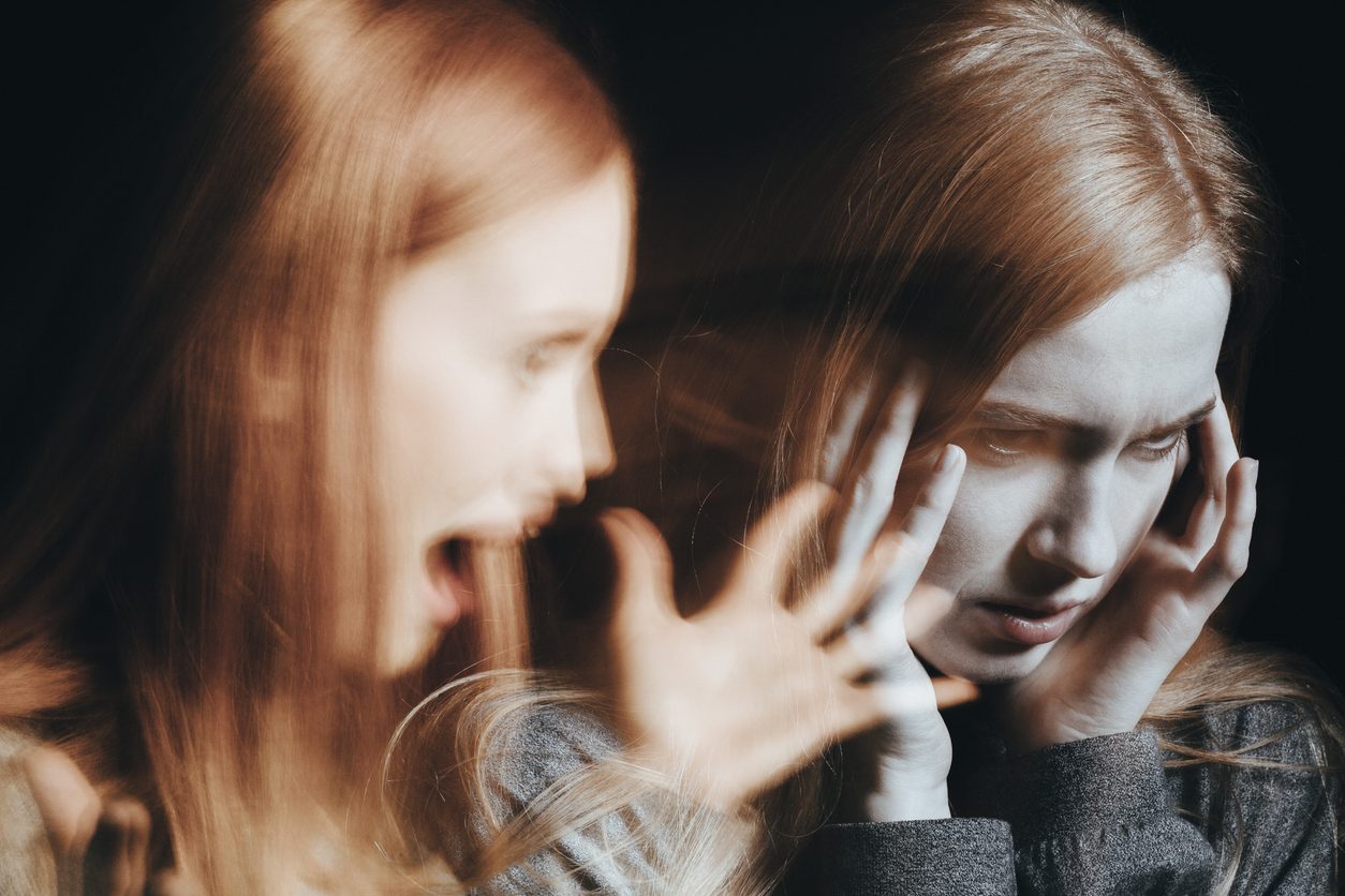 iStock/ كيف تحدث أنواع الهلوسة المختلفة؟