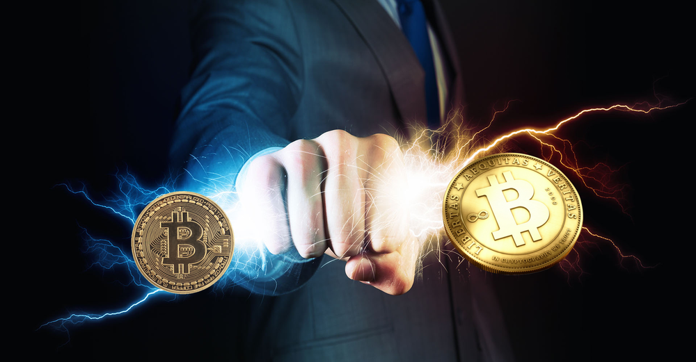 أنت غني وتملك المال لكنك تعيش فقيراً بغير إرادتك، فكيف ستتصرف؟ هذا ما يفعله هؤلاء الليبيون