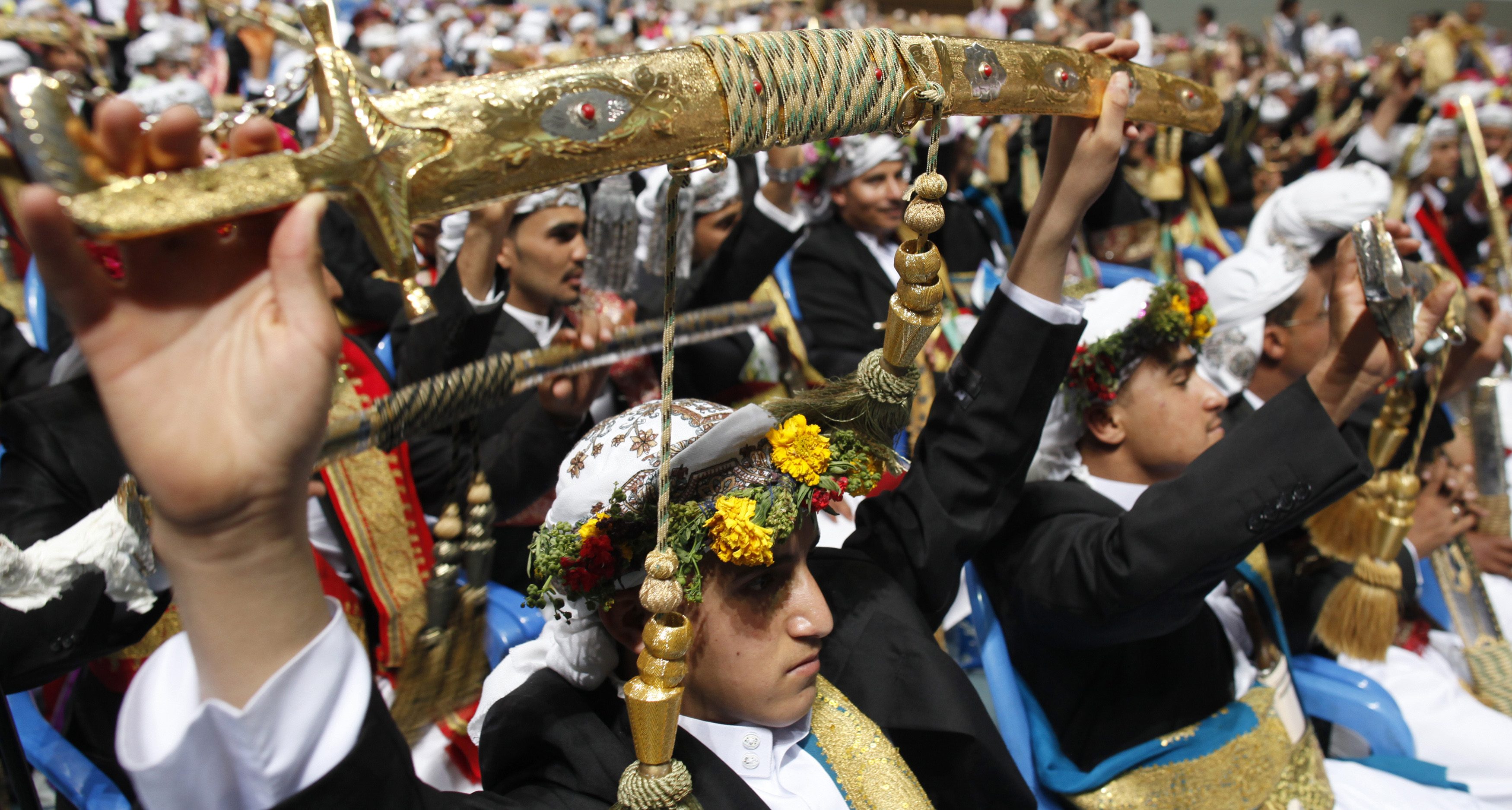 فتيات تصل مهورهن إلى 60 ألف دولار في بلد يصل دخل الشاب فيه إلى أقل من دولار يومياً