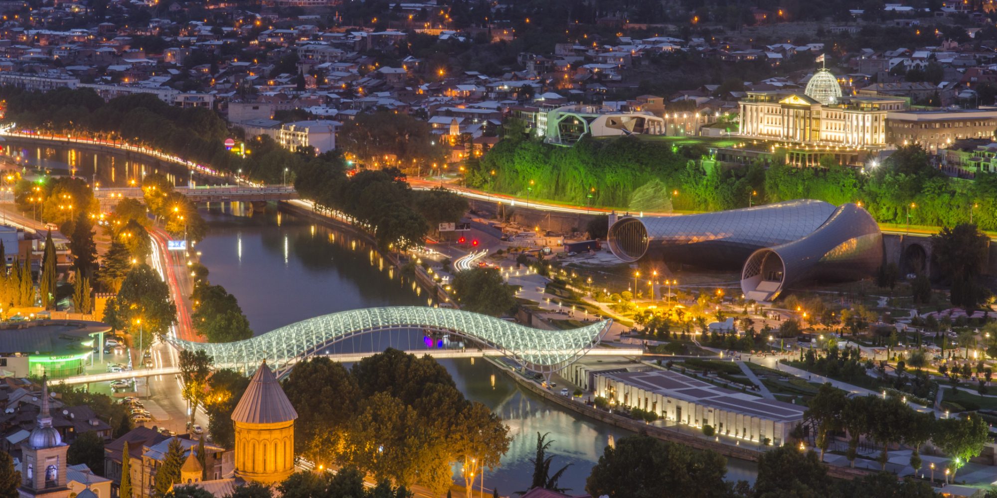 لا تُسقط جورجيا من حساباتك عند التخطيط لإجازة الصيف.. طبيعةٌ ساحرة بأزهد التكاليف