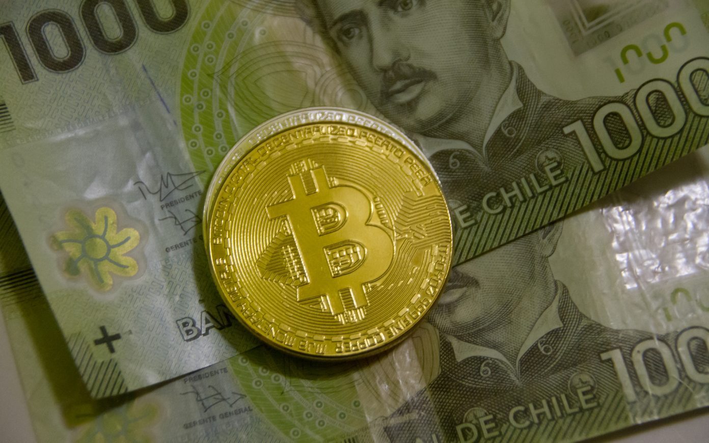 ليس السيسي وحده هو من يبدأ ولاية ثانية بالتحديات، فالمعارضة المصرية تشاركه في ذلك أيضاً وأمامها 3 خيارات