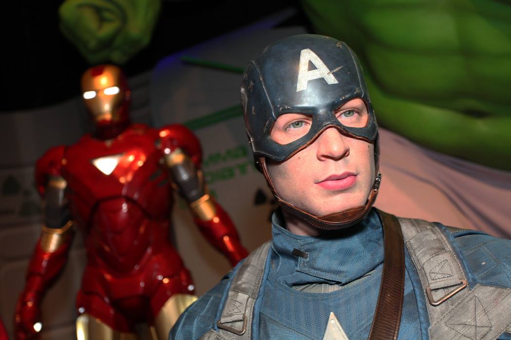 لا بأس بجعل بيونسيه بيضاء ووضع ترمب تحت الحراسة، لكن لن نجازف بتمثال لمتحرش.. السياسة تدخل متحف الشمع