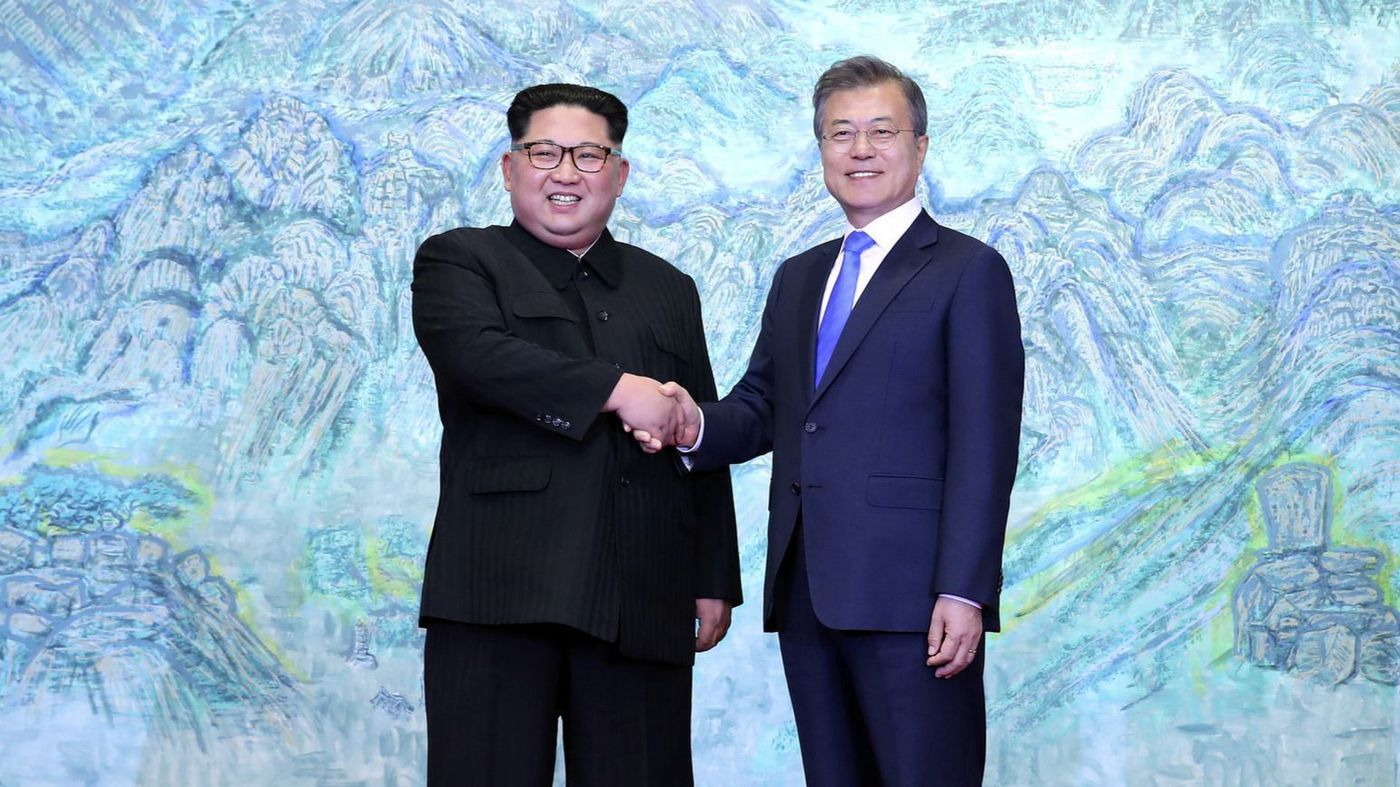 “لكن لماذا استغرق الأمر كل هذا الوقت؟.. خمسة أشياء علمناها من قمة الكوريتين “تبعث على التفاؤل  “