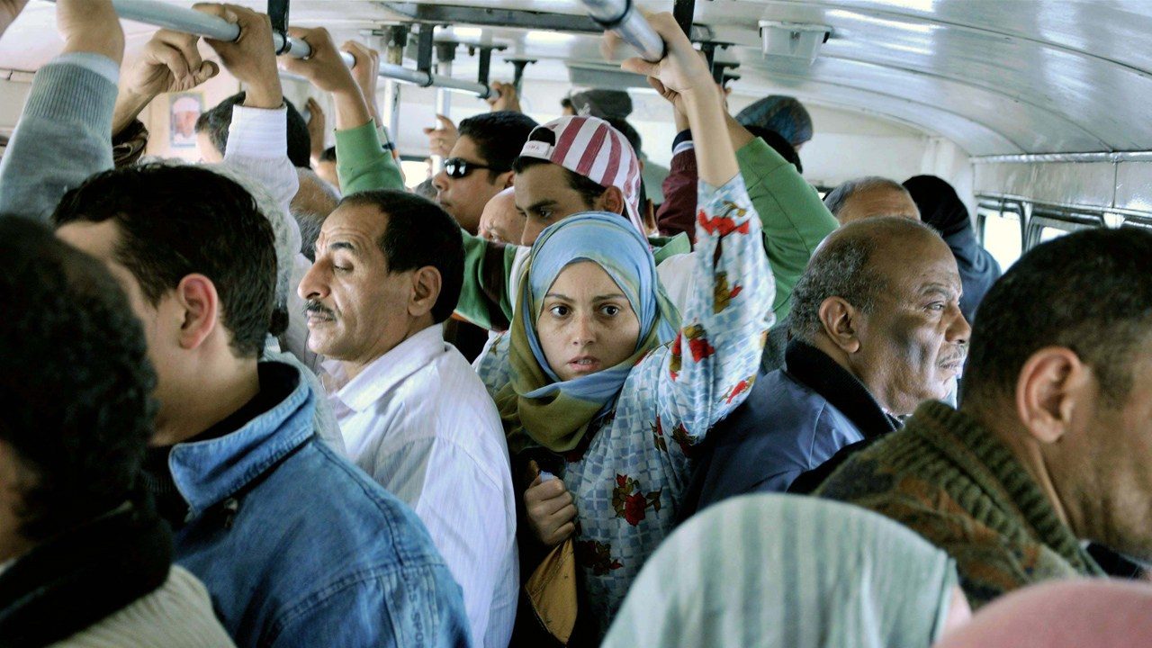 كيف يعاني الرجال المصريون في المجتمع المتحرش؟