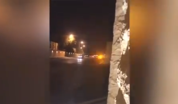 مسؤول سعودي: قوات الأمن تسقط طائرة لا سلكية ترفيهية صغيرة في حي الخزامي الذي توجد به قصور ملكية