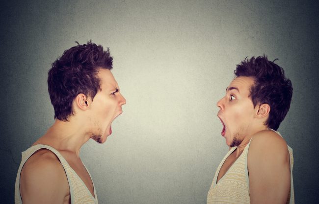 غاضب حالياً