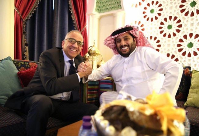 أما تركي آل الشيخ، فيواصل هوايته في الاستفزاز.. هذه المرة المغاربة في حلمٍ طال انتظاره 32 عاماً