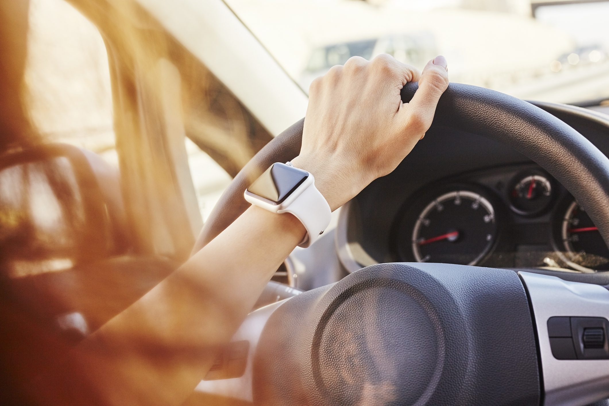 ساعة آبل الذكية تكشف جريمة قتل سيدةٍ لحماتها بعد عامين من الإنكار