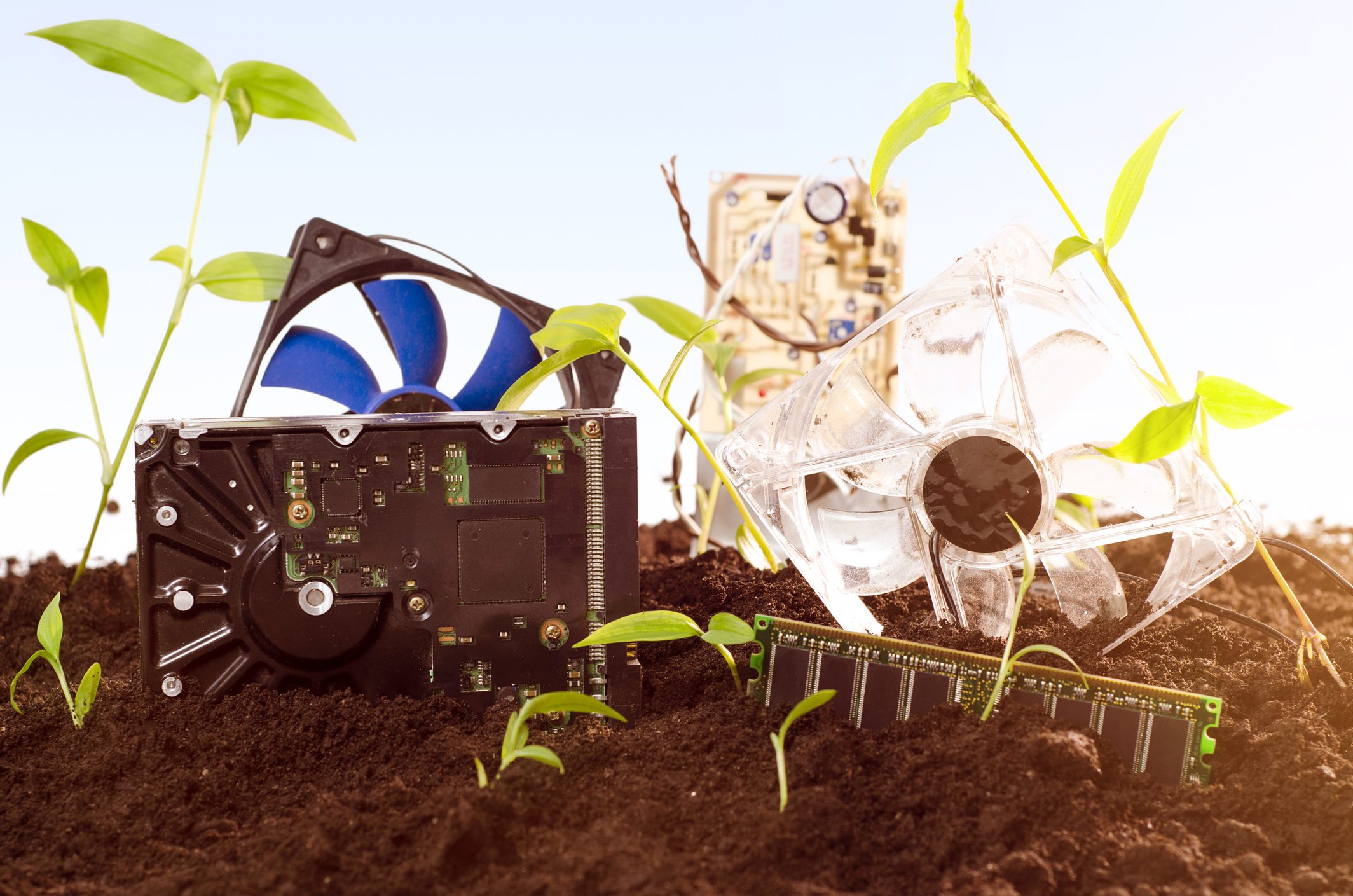 كيف يهرّب الأوروبيون نفاياتهم الخطرة إلى غرب إفريقيا؟ طريقة مخادعة بشعة!