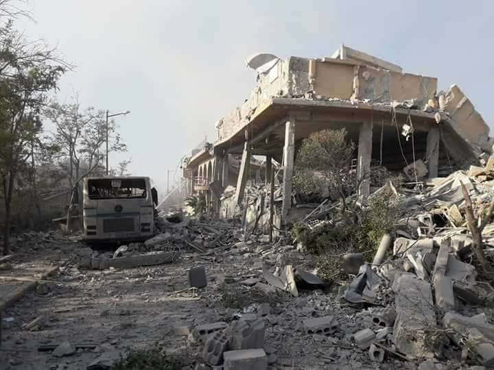 جولة داخل مقرات “المتهم الأول” في إنتاج “الكيماوي” بسوريا.. مركز البحوث العلمية أصبح ركاماً