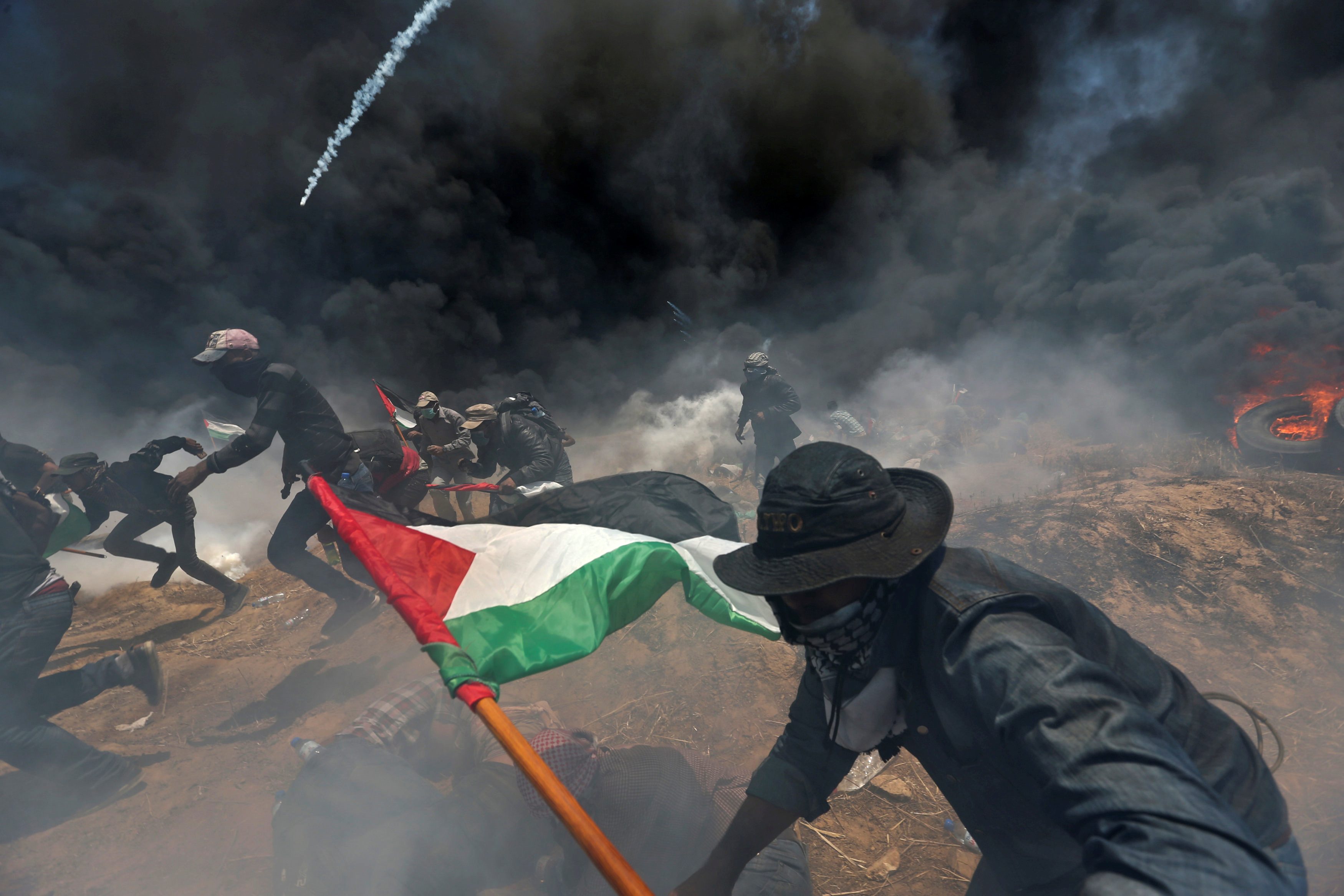 اليوم الأكثر دموية في فلسطين منذ 2014.. هذا التقرير يشرح لك ما جرى على الأرض ويقارن أعداد الضحايا في السنوات الأخيرة