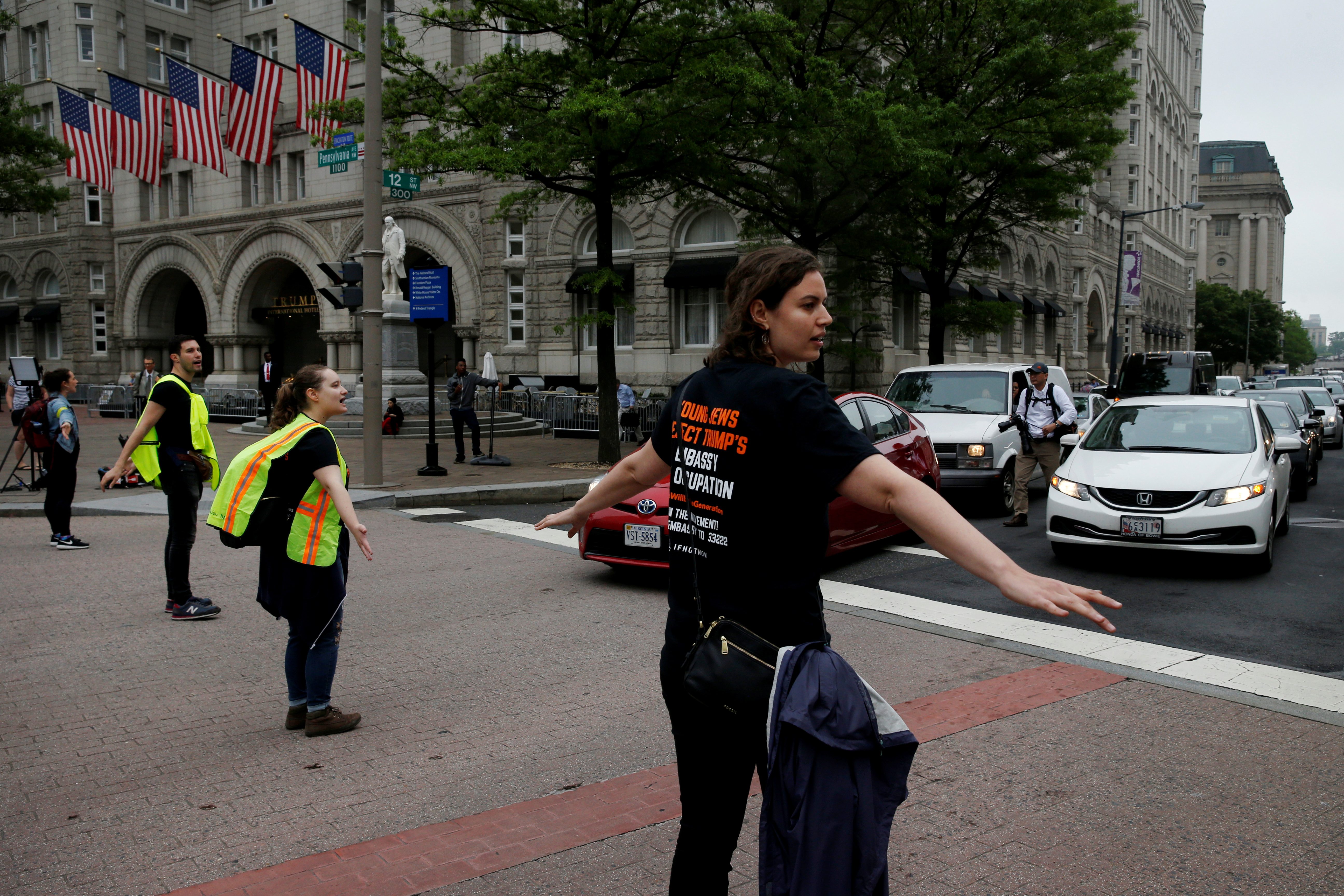 سفارة على “الأرض الحرام”.. كل ما تريد معرفته عن مقر السفارة الأميركية في القدس