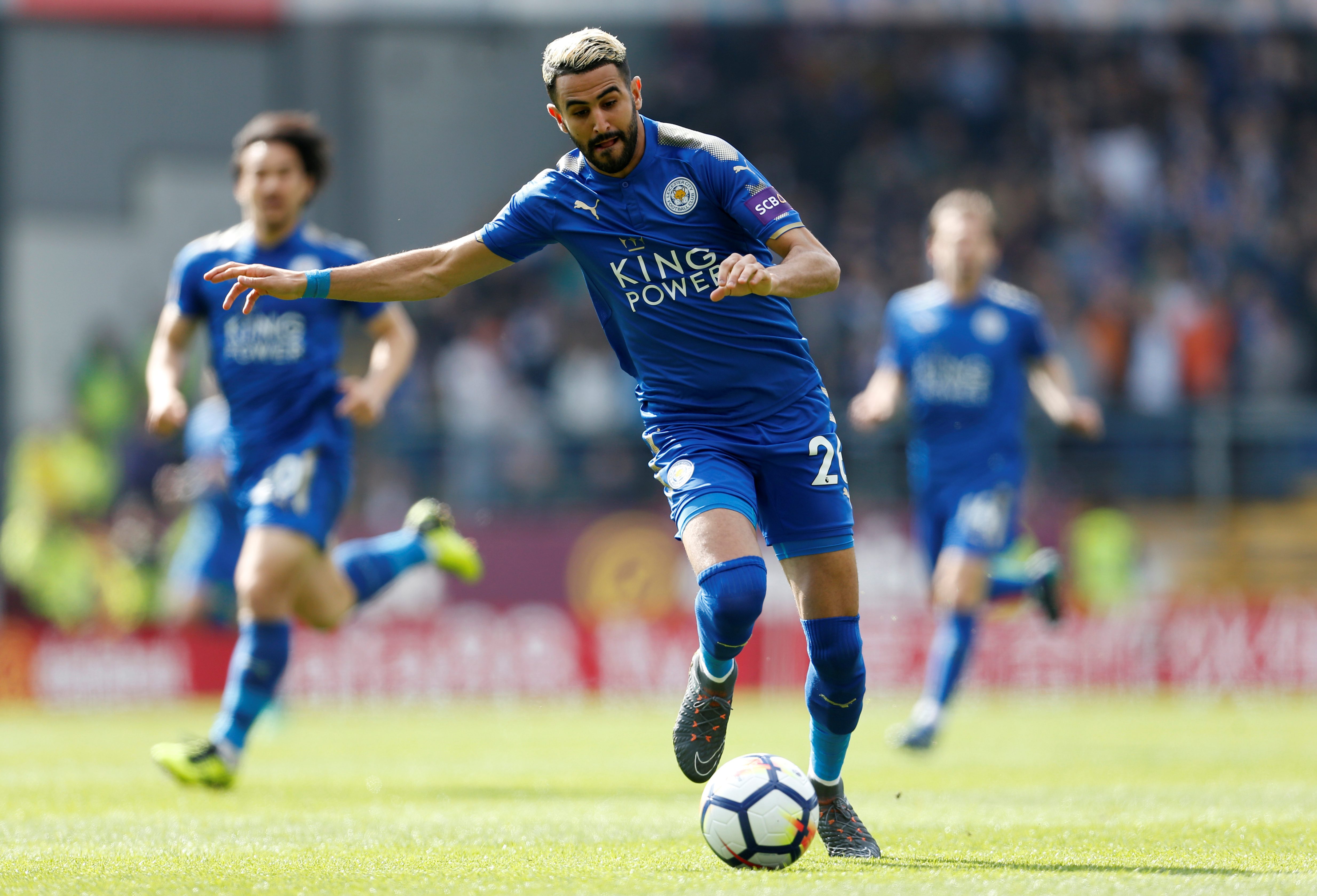 رياض محرز يحسم قراره بشأن ليستر سيتي: “لقد انتهى هذا الأمر”