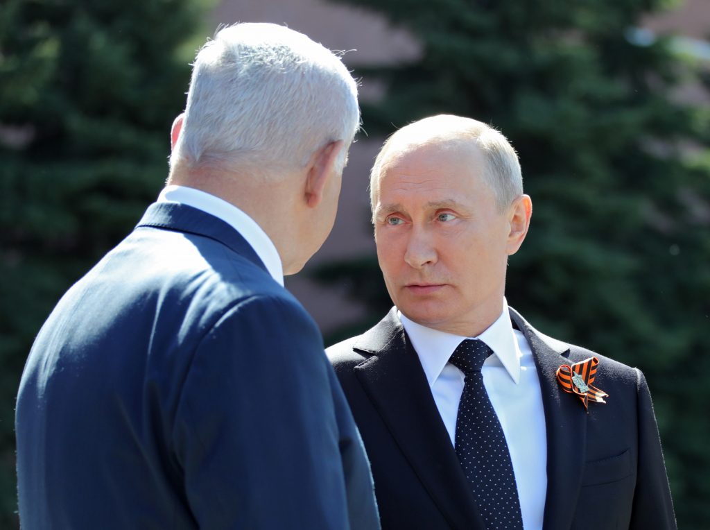 روسيا تتهم إسرائيل بنسيان خدماتها في سوريا