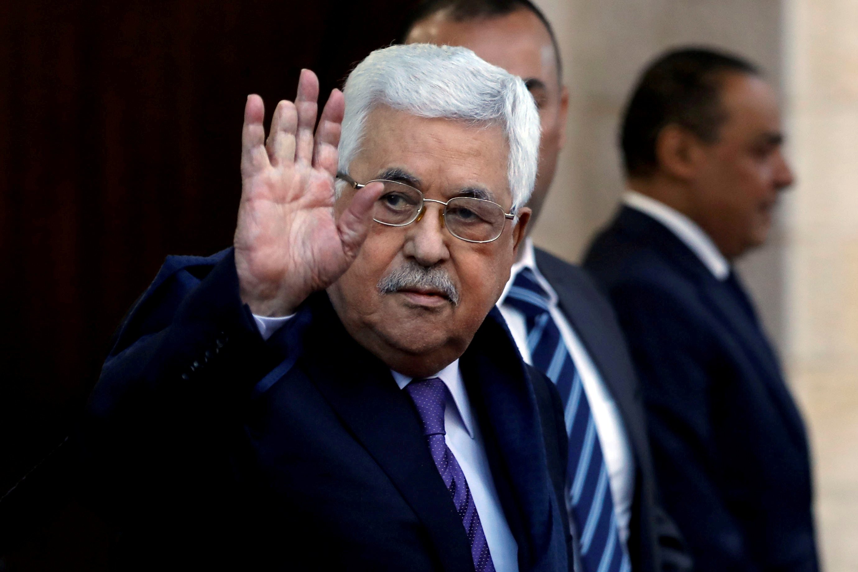 تضارب الأنباء حول وفاة الرئيس الفلسطيني محمود عباس.. مصادر من داخل المستشفى تكشف تفاصيلاً عنه