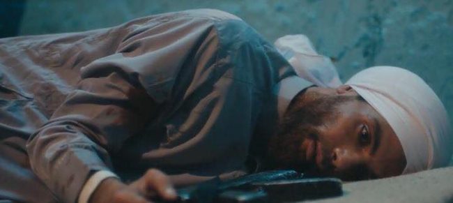 انهيار أبناء أحد ممثلي “نسر الصعيد” بعد مشاهدتهم محمد رمضان يقتل والدهم في المسلسل (فيديو)