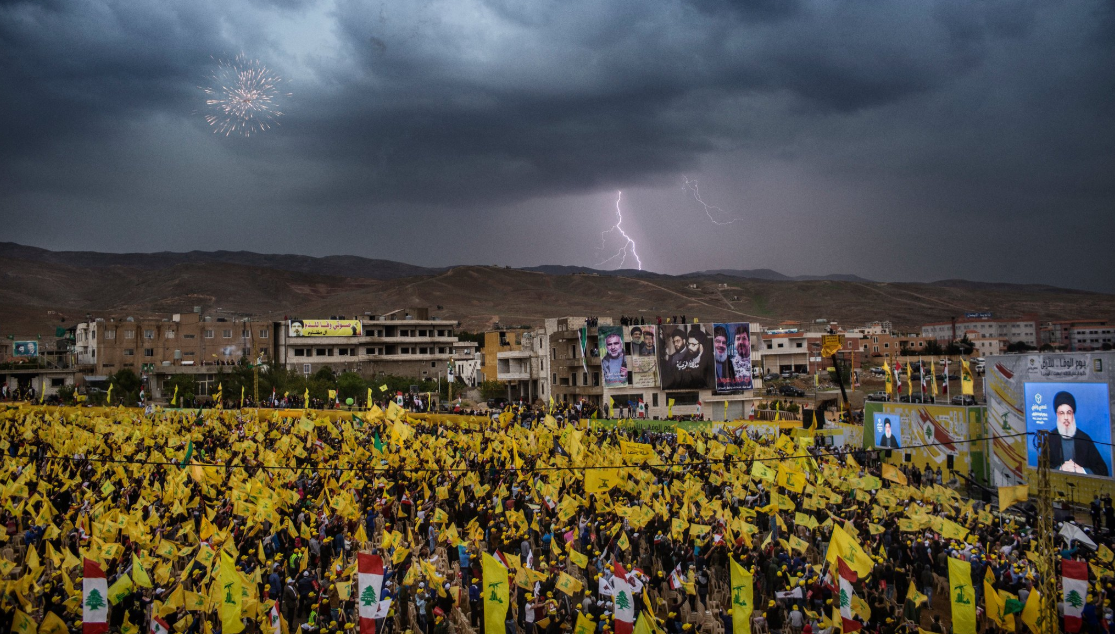 كيف نجحت إيران في بسط نفوذها في العراق وسوريا ولبنان بينما فشل منافسوها الإقليميون