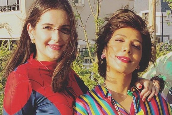 غنّت ورفعت صوتها أكثر حتى استفزت أصالة بطرافتها.. شاهد ما فعلته شام ابنة المغنية السورية خلال عيد ميلاد إخوتها