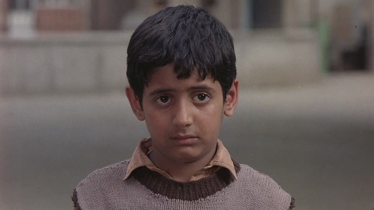 أطفال السماء.. الفيلم الإيراني العظيم الذي يجب أن تشاهده مع أولادك