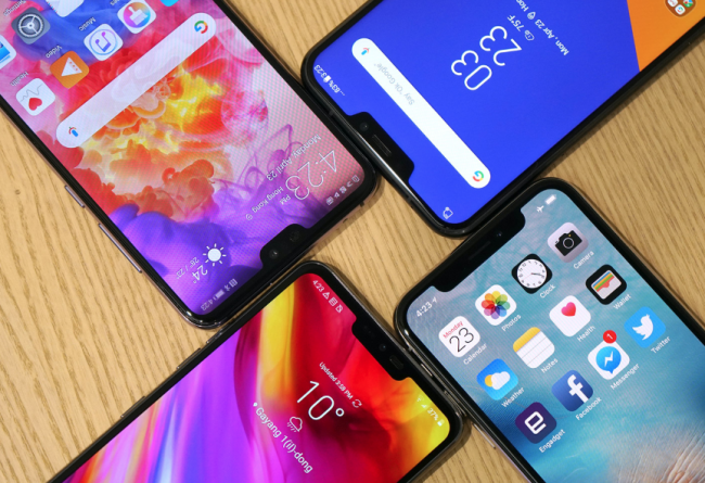 الجزء الأسود في أعلى شاشة الجوال.. إزعاج، أم حل عبقري؟ الخبراء منقسمون