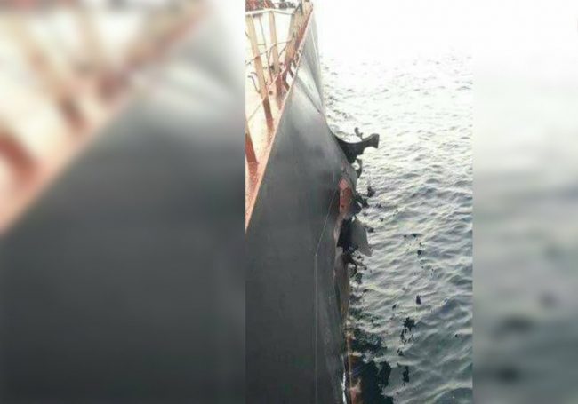 انفجار في سفينة تركية تحمل قمحاً إلى اليمن.. كانت راسية للحصول على إذن دخول والتحالف نقلها إلى ميناء جازان