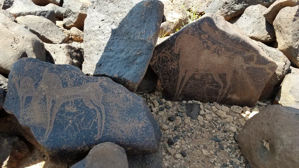 الصخور التي وجدها الجلاد في الأردن