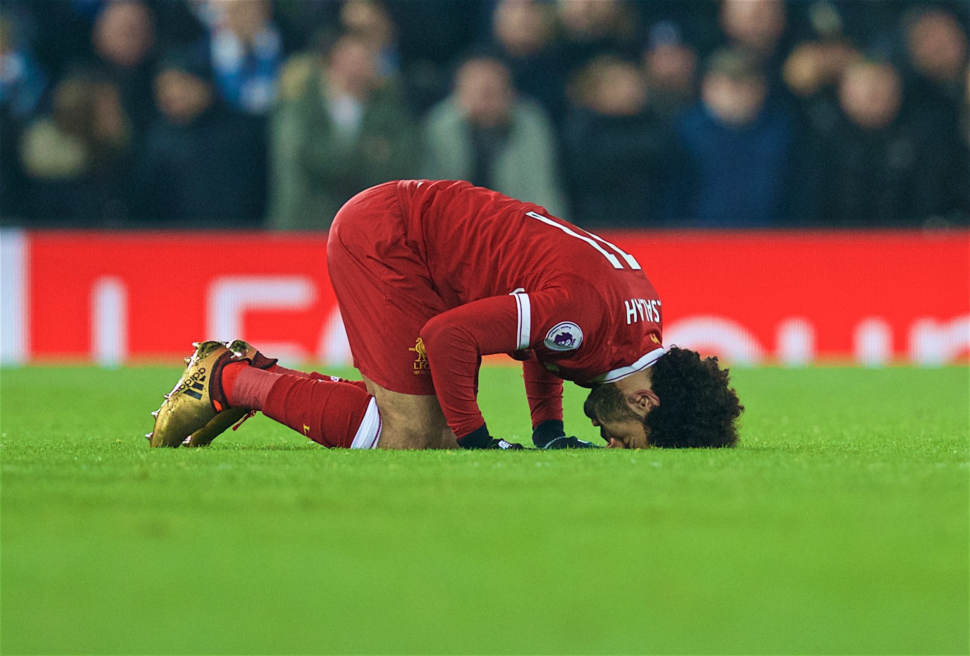 محمد صلاح.. المسلم العربي في مواجهة موجات العنصرية والإسلاموفوبيا