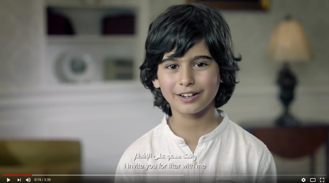 يحب الغناء ولم يسبق له التمثيل.. من هو الطفل الذي ظهر في إعلان شركة “زين”؟