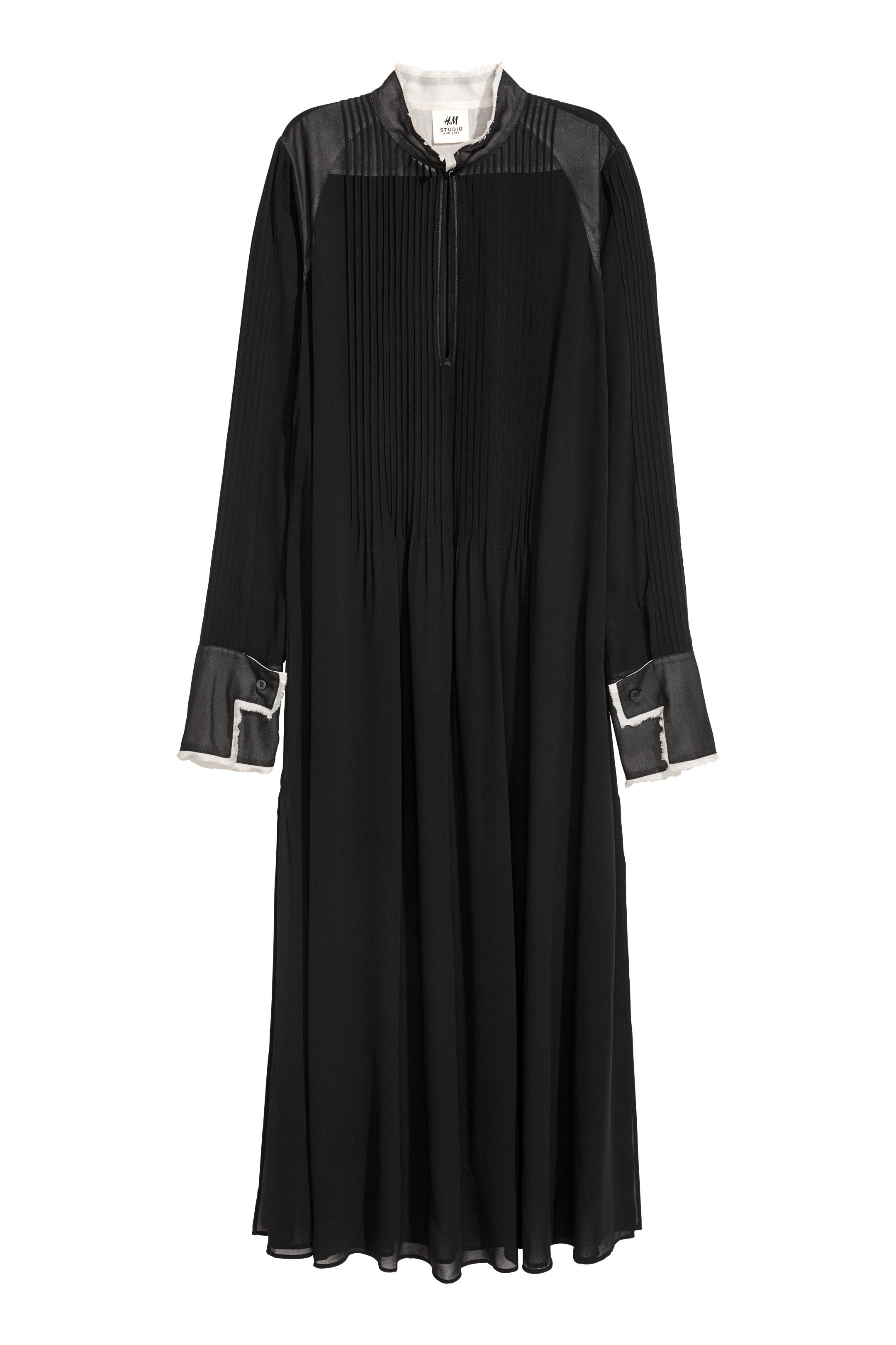 القفطان يليق بكِ.. تألقي به كأميرة المغرب واجعليه خيارك الأول في رمضان