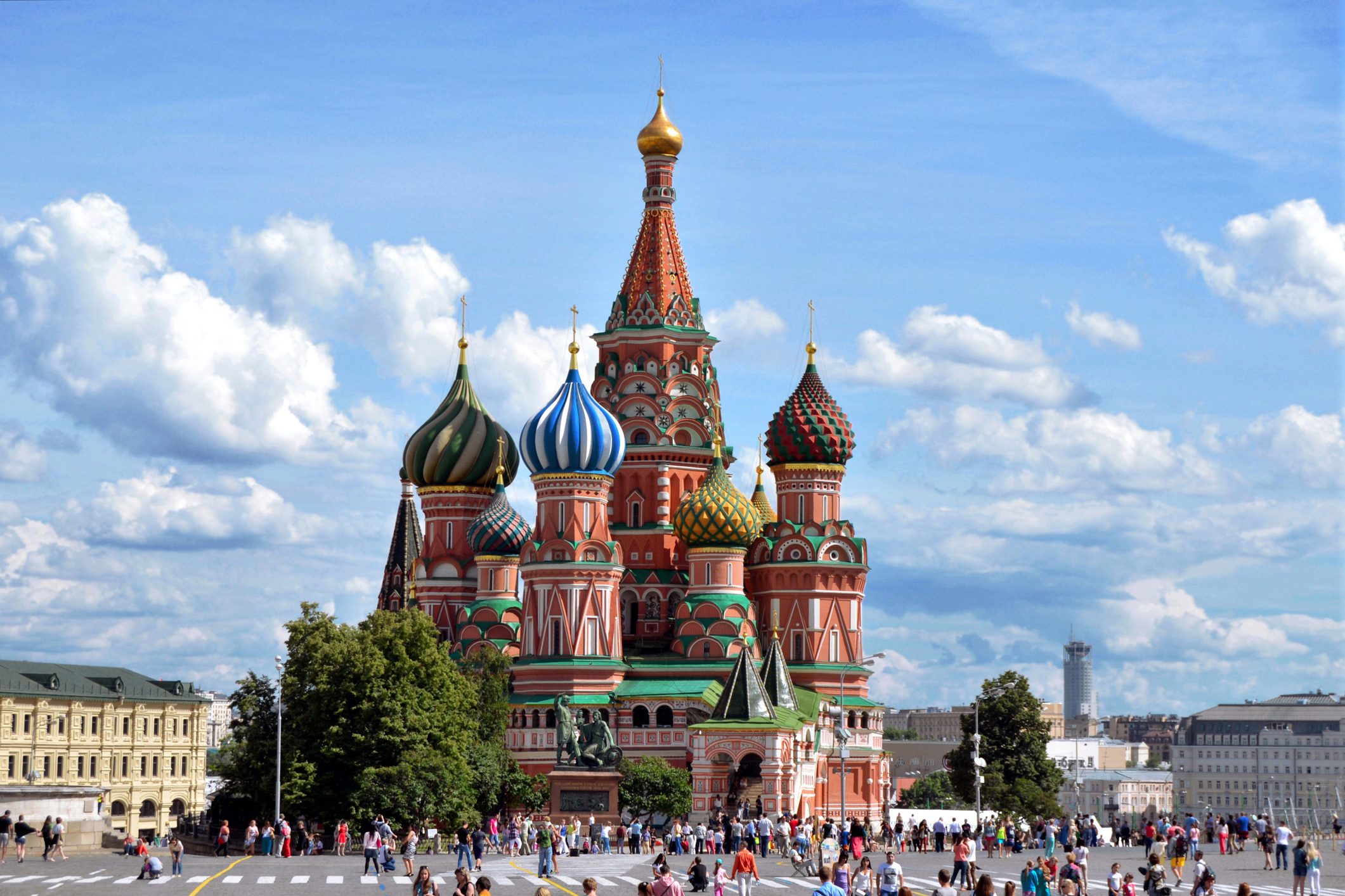 ماذا يشتري الدولار الواحد في روسيا؟ إليك نظرة على الأسعار استعداداً لرحلة كأس العالم