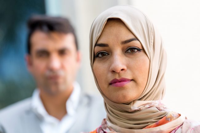 “النساء أكثر تعاطفاً من الرجال”! دراسة شملت 300 ألف شخص تكشف فرق المشاعر بين الجنسين