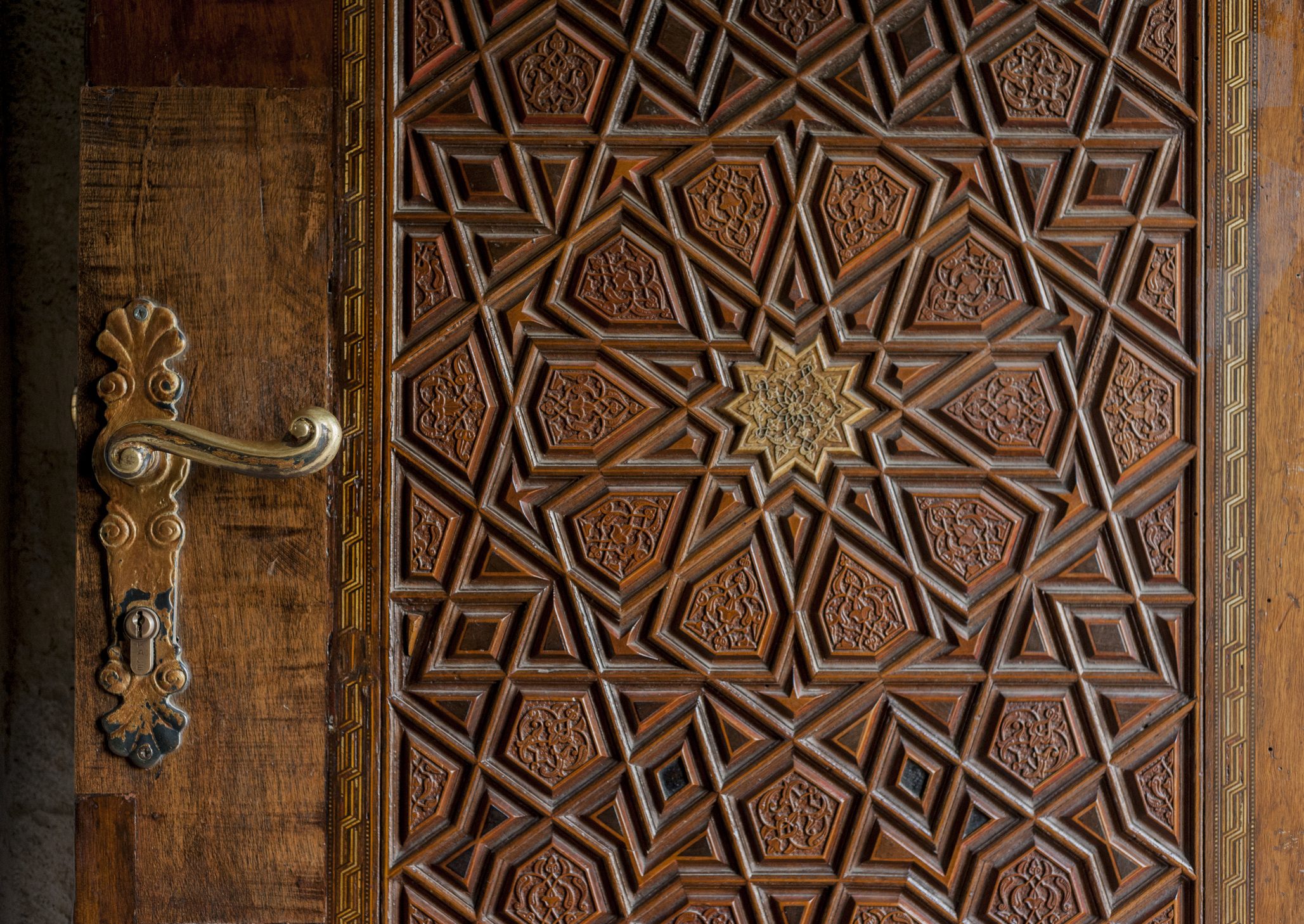 حتى الرسول غفر لوحشيّ لكنه لم ينسَ فعلته!.. عن ألم المسامحة والغفران