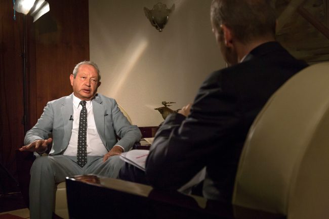 السلطات المصرية تمنع شركة تابعة لرجل الأعمال نجيب ساويرس من مزاولة نشاطها  6 أشهر