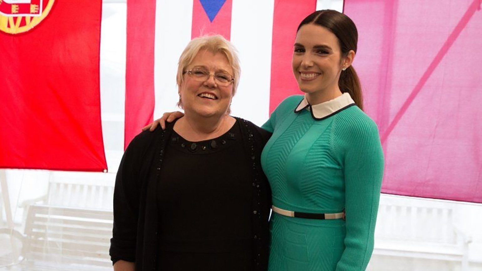 قالت لتلميذتها في الصف السادس “ادعيني لحفل تخرّجك من هارفارد!”.. فتلقّت الدعوة بعد 21 عاماً