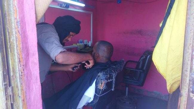 كي الأطفال بالإبر لإبعاد الشياطين وحلق الرؤوس للبركة.. عادات وتقاليد الموريتانيين في العشر الأواخر من رمضان