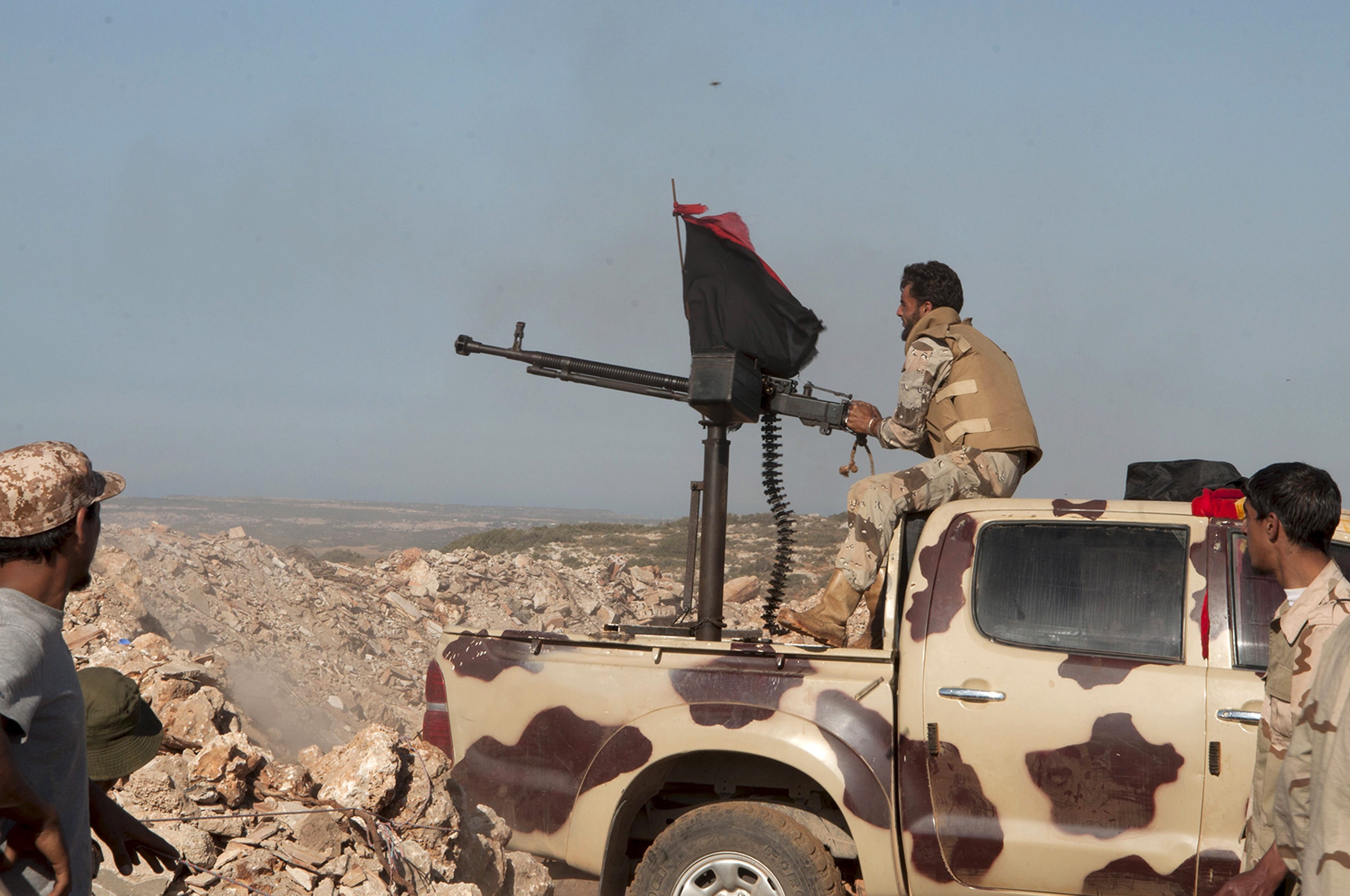 25 خبيراً عسكرياً فرنسياً وصلوا بالفعل إلى منطقة الأردام شرق درنة