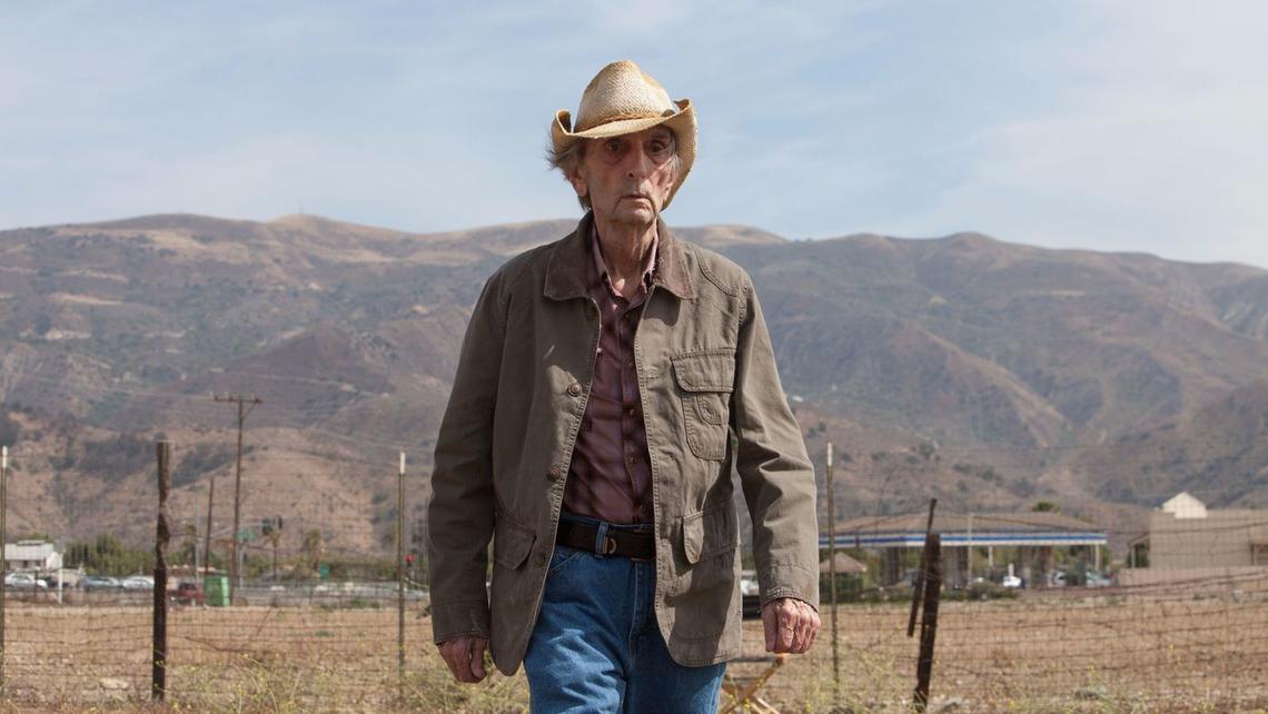 ميزانية محدودة وبدون نجوم وممثلين كبار.. لكن لهذه الأسباب فيلم “lucky” من أجمل الأفلام التي ستشاهدها في حياتك؟