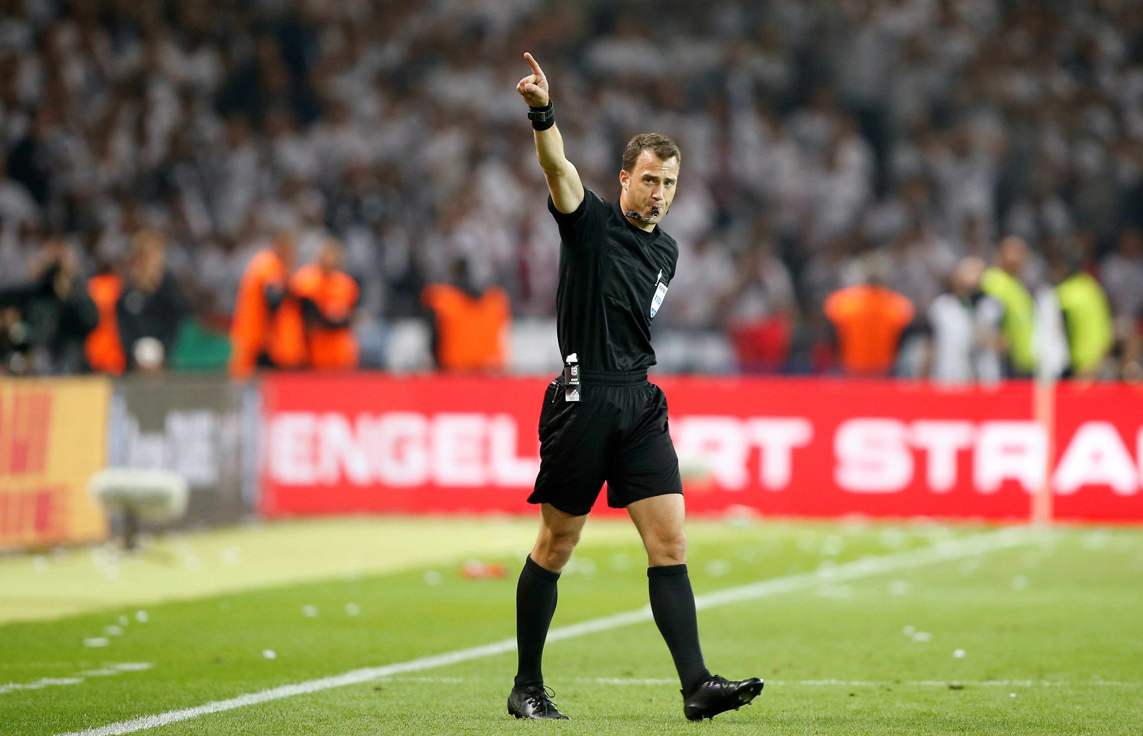 حالة وحيدة سيتوقف فيها حكم الفيديو عن العمل في مونديال روسيا.. ما هي؟