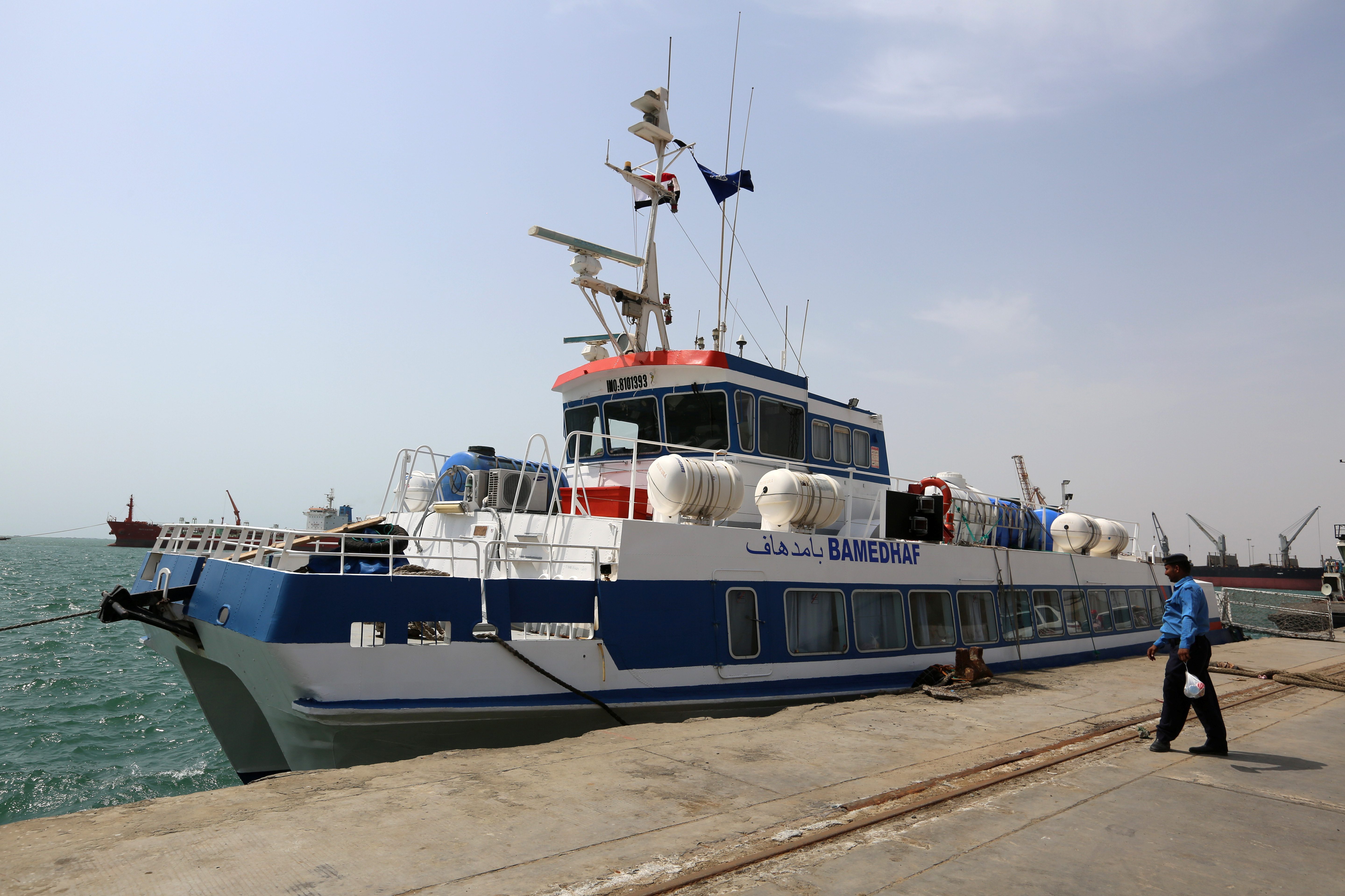 بينما تتقدم القوات الإماراتية للسيطرة على ميناء الحديدة اليمني.. أميركا تصدر تصريحاً مفاجئاً ربما يربك حسابات أبوظبي