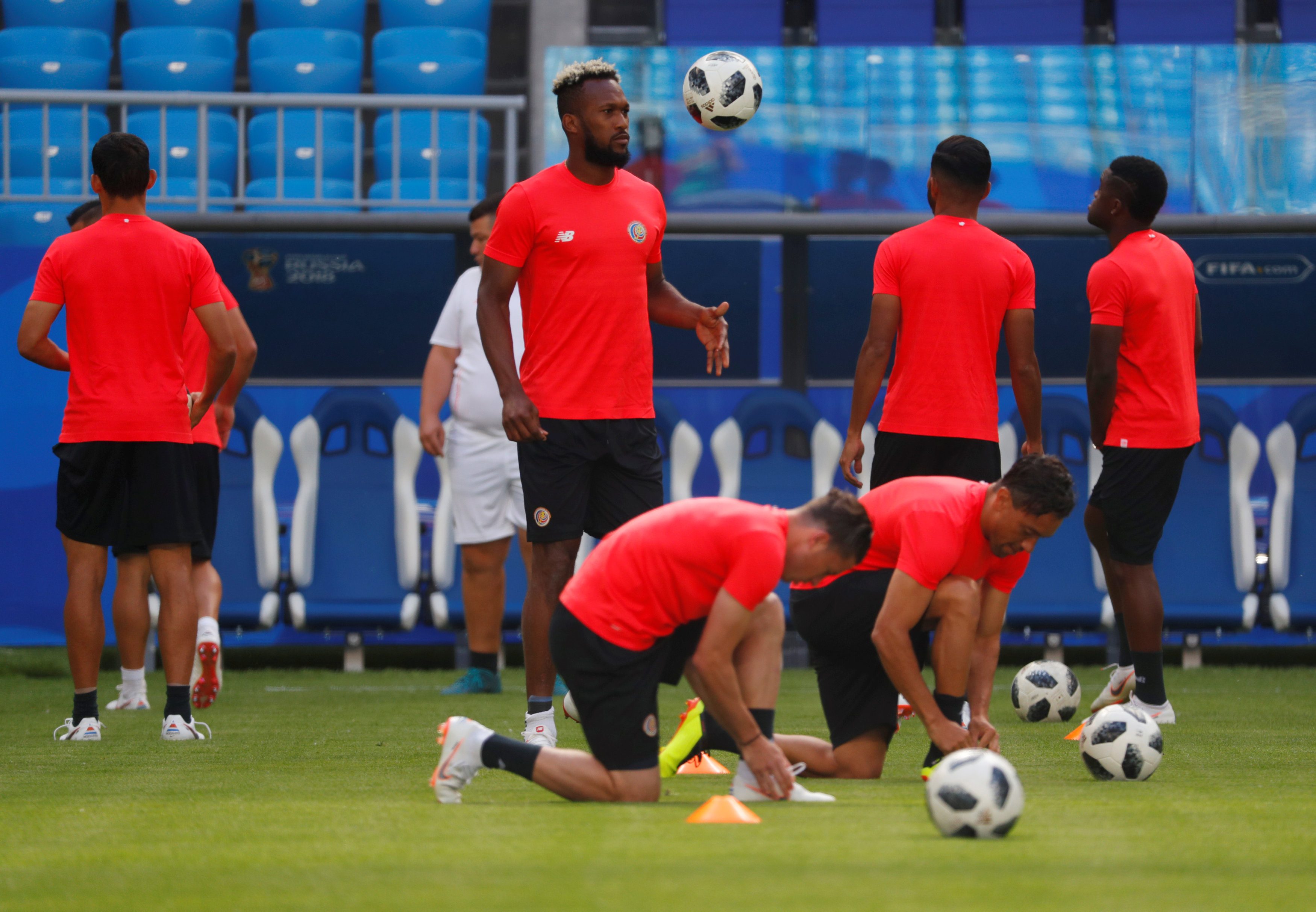 صربيا تتأهب للكشف عن “الجوهرة” ميلينكوفيتش-سافيتش.. وكوستاريكا تعوّل على دفاعها