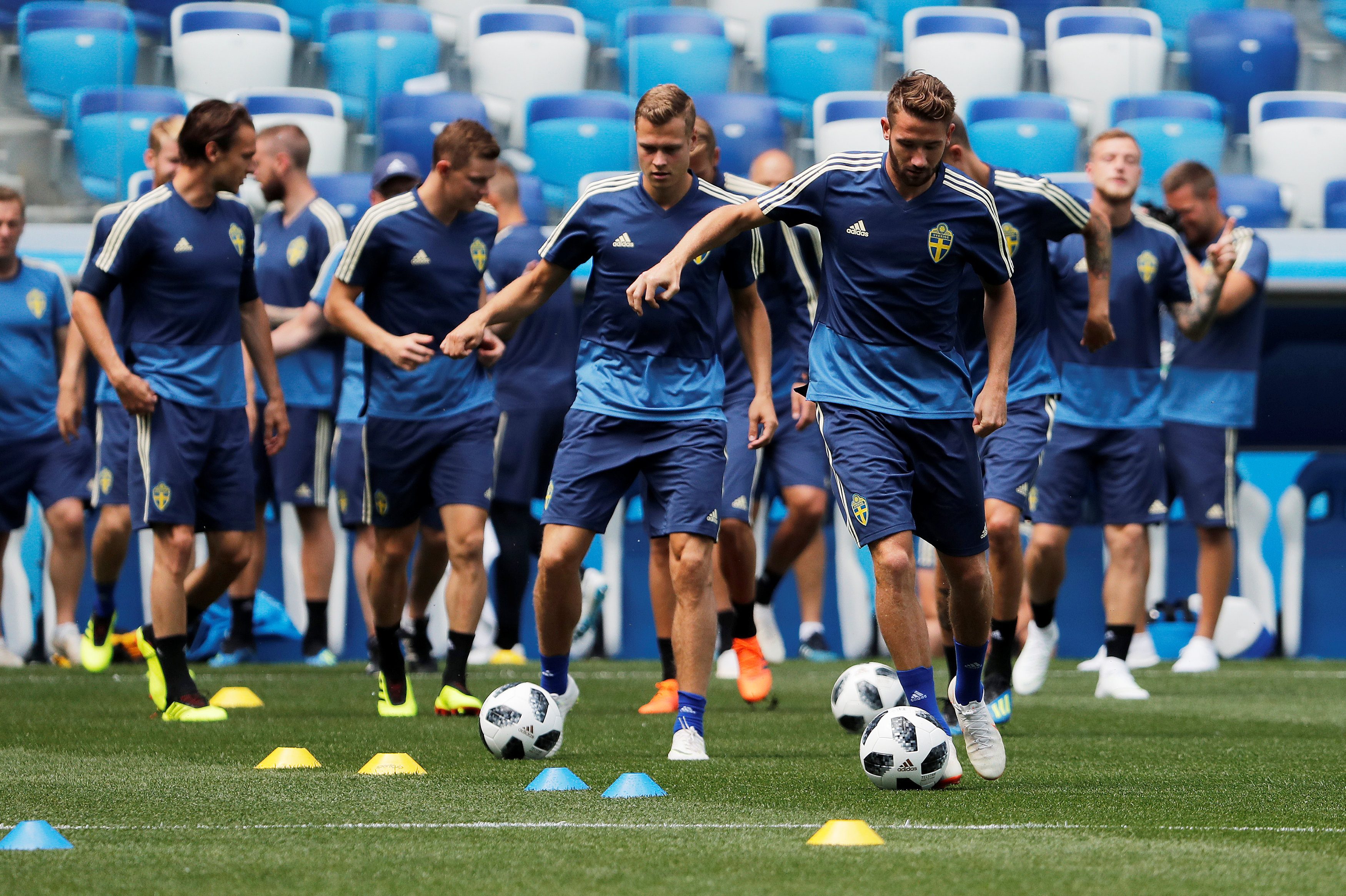 السويد تسعى للخروج من عباءة إبراهيموفيتش.. وكوريا الجنوبية تعوّل على هيونغ-مين