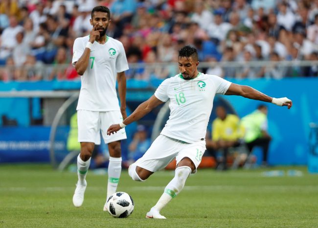 السعودية تجنّبت دخول تاريخ كأس العالم من “الباب الخلفي” بهزيمتها أمام أرورغواي.. هذا ما حصل!