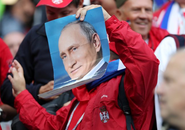 فيما شاهد العالم روسيا تمطر شباك السعودية، كان بوتين يحرز أهدافاً أكثر ضد شعبه.. بهدوء أصبح الفائز الحقيقي بالمونديال