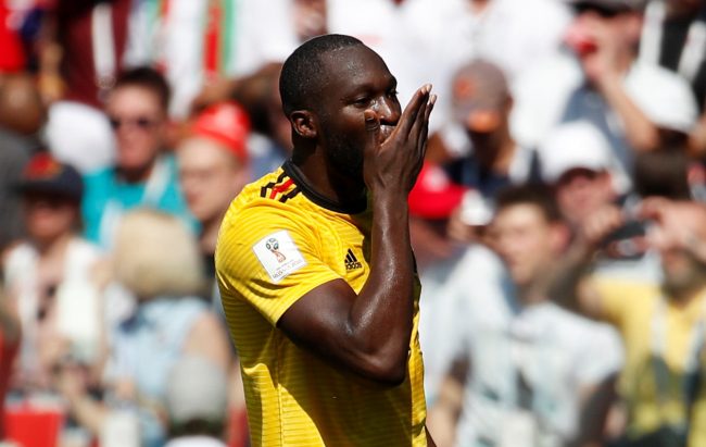 البلجيكي لوكاكو: أمي كانت تخلط الحليب بالماء لنشبع.. وأبي كان يستدين الخبز