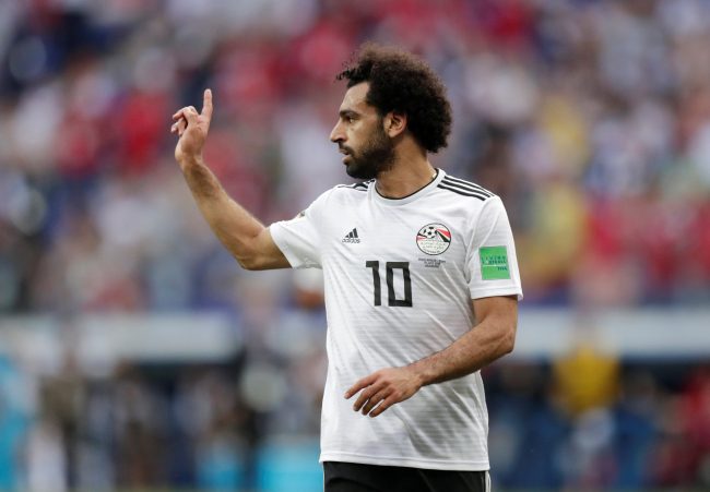 إذاً هذا ما يقصده محمد صلاح بالتغريدة التي نشرها أن “الأمور لم تنته”.. يبدو أن اللاعب لن يرضى بأنصاف الحلول