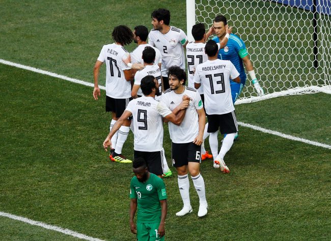 أحدهم تجاوز 45 عاماً.. أكبر 5 لاعبين سناً مشاركة في نهائيات كأس العالم