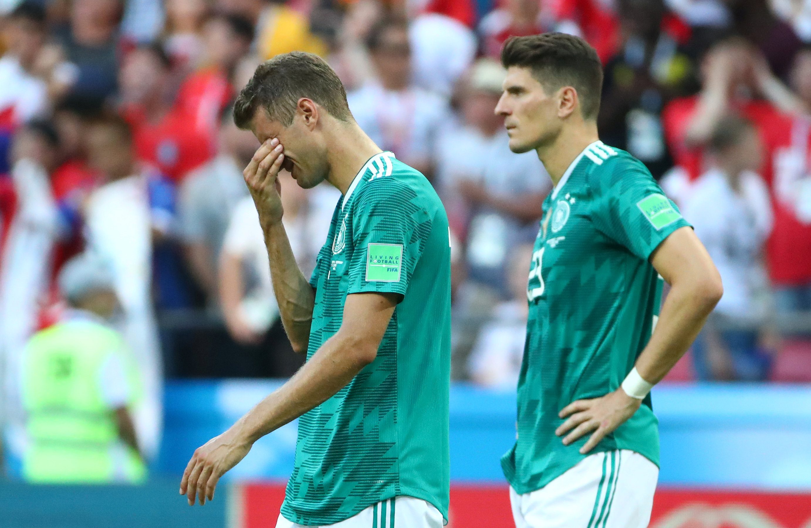 خيبة أمل لاعبي ألمانيا بعد الخروج من كأس العالم