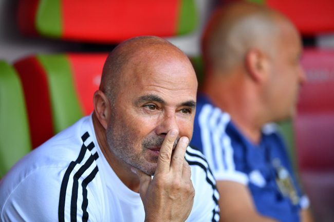 15 معلومة لا تعرفها عن مهندس “الخيبة” الأرجنتينية.. سامباولي عمل موظفاً في بنك قبل احتراف التدريب!