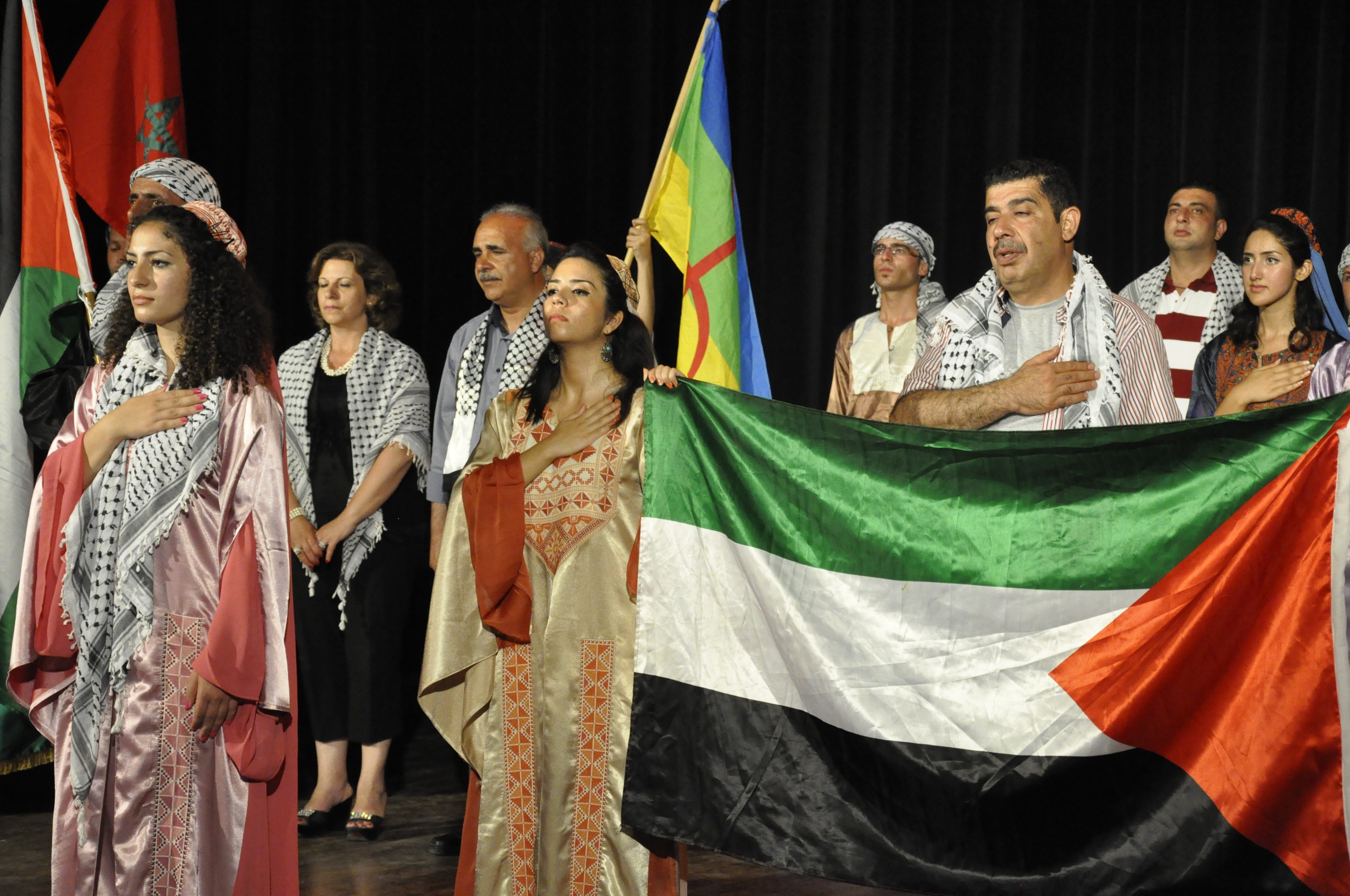 من خمسينيات القرن الماضي وأيام الشاعر الحاج بلعيد.. كيف اختلفت نظرة الأمازيغ إلى القضية الفلسطينية؟